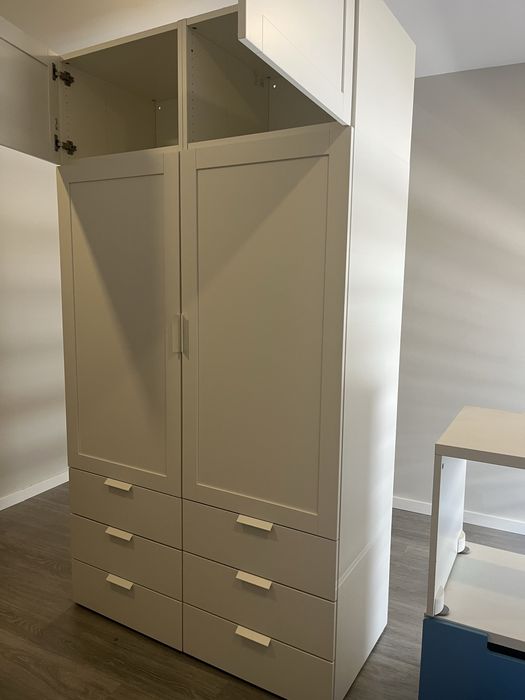 Roupeiro IKEA Novo