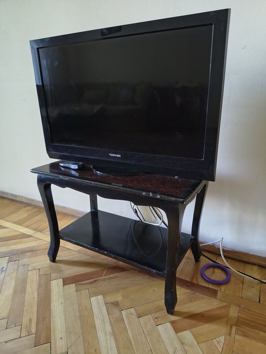 Продам телевизор TOSHIBA