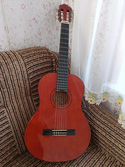 Гітара класична.