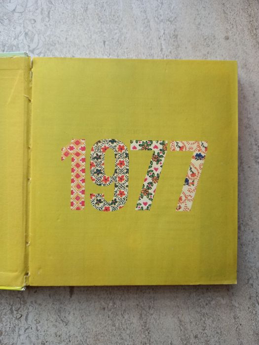 Illustrated Women's Planner 77