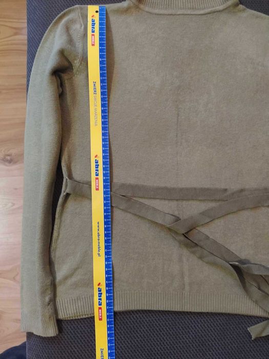 Damski golf z paskiem