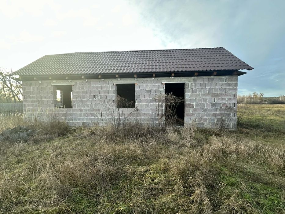 Продається незавершене будівництво в с.Мірча. Радомишльський р-н.