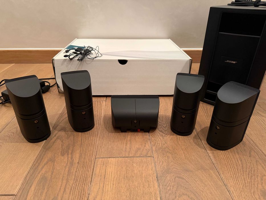 Kino domowe Bose Lifestyle V35