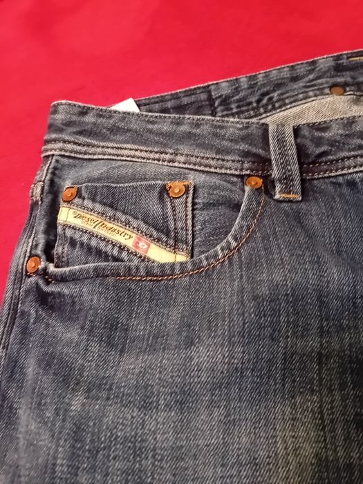 #DIESEL spodnie jeansowe dżinsowe niebieskie L