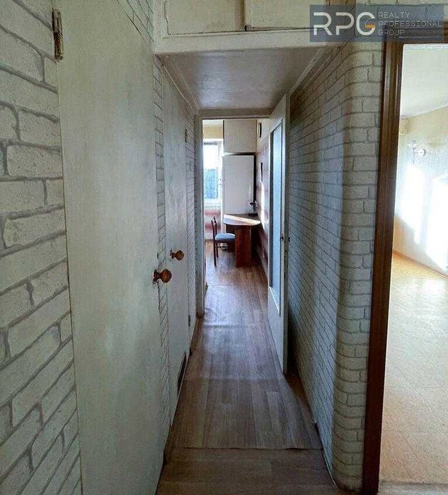 Продається 3к. квартира по вул. А.Солов'яненка,8  рк