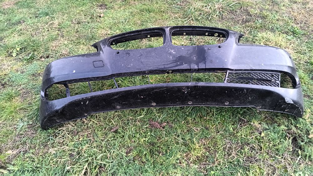 Zderzak przód BMW F10 / PDC