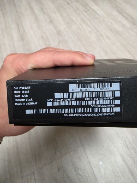 Samsung Galaxy Fold 4 12/256gb phantom black