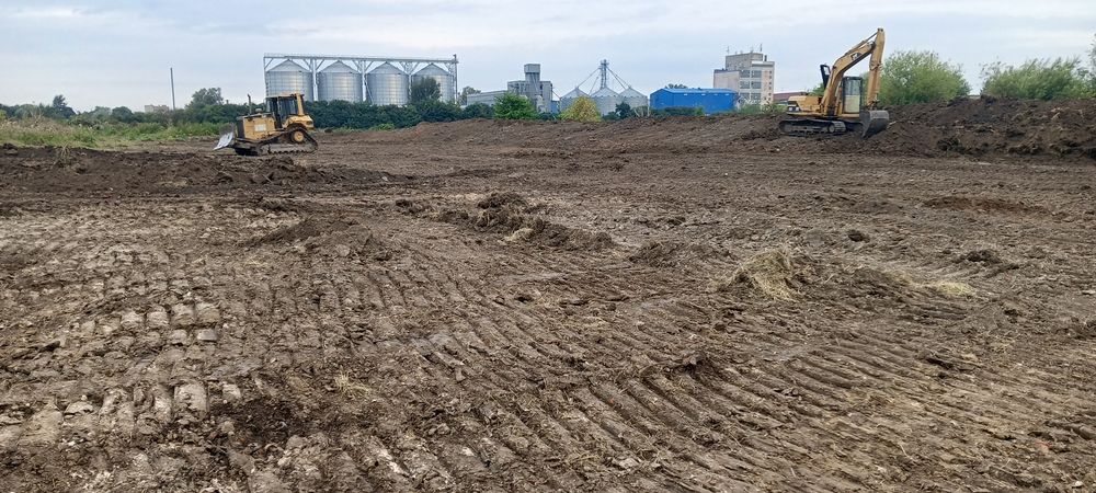 Spycharka spych koparka Niwelacja  równanie