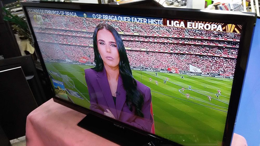 tv led kunft 32vdlm13 32polgadas  82cm  excelente