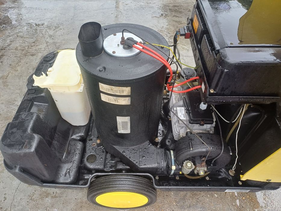 Myjka ciśnieniowa Karcher HDS 895