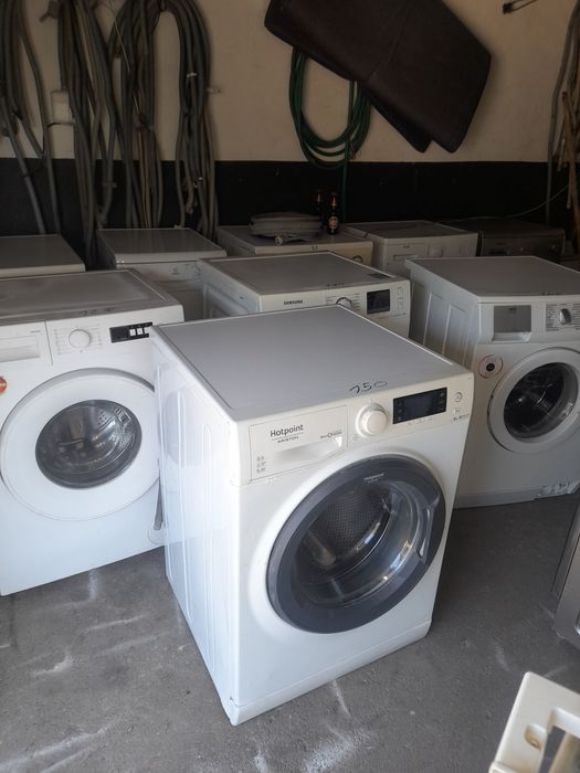 Vendo máquinas de lavar roupa se-mi novas a partir 80euros com garantia contacto 966 596 628