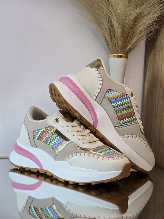 Sportowe wiosenne buty damskie nowe rozmiar 40