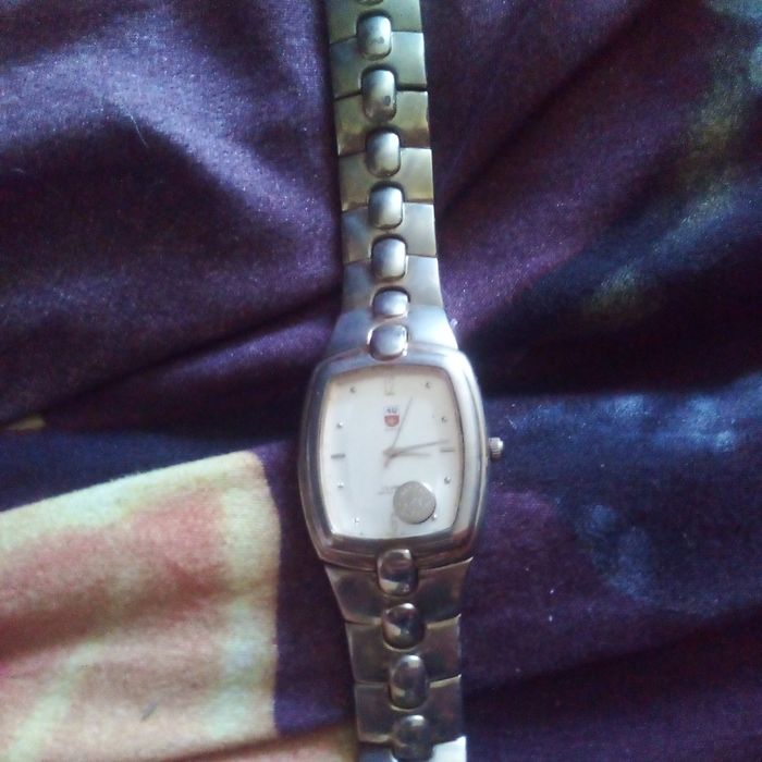 Часи шві йцарскі 250грн