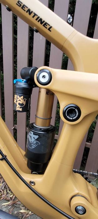 Transition Sentinel V2 XT Carbon, L ,koła 29”