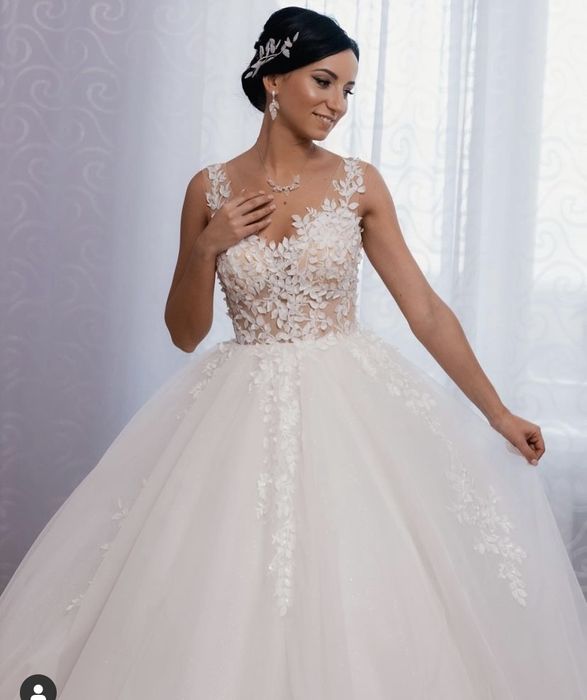 Весільна сукня біла, розмір S