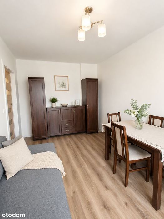 2 pokoje, 37,5 m², osiedle Żabki – bardzo niskie opłaty