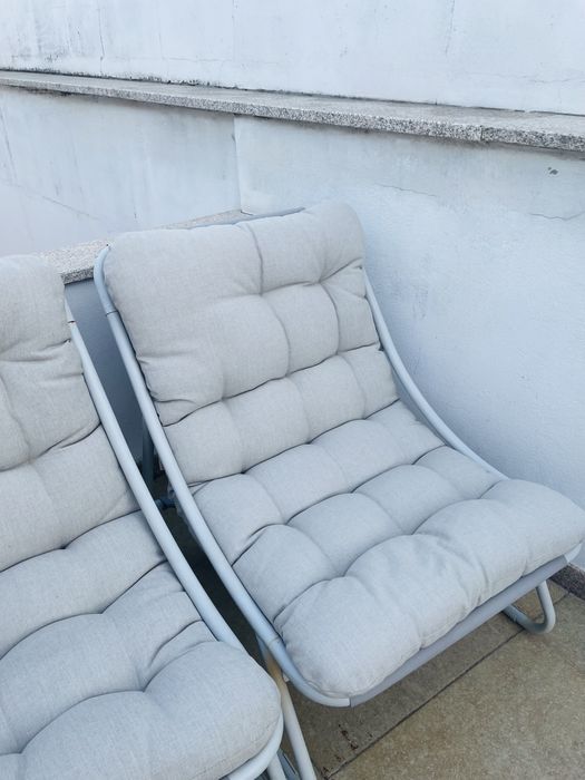 Conjunto de Jardim três sofás e mesa apoio