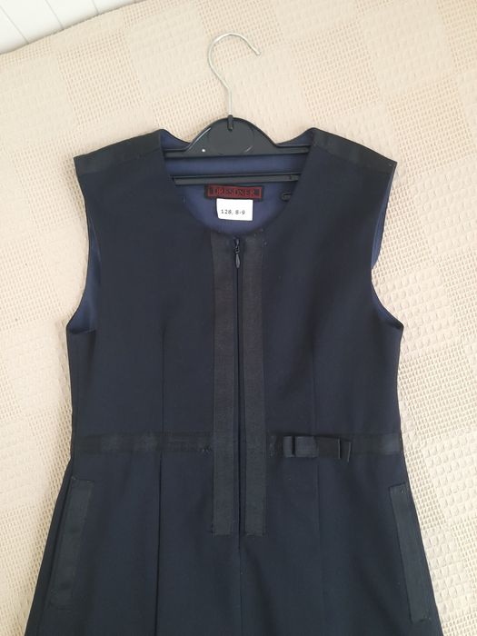 Сарафан і піджак 128р. для школи Dresdner у відм. стані