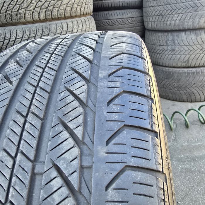 В наявності 1шт. 245/40 r19 Continental procontact cx SSR * MOE