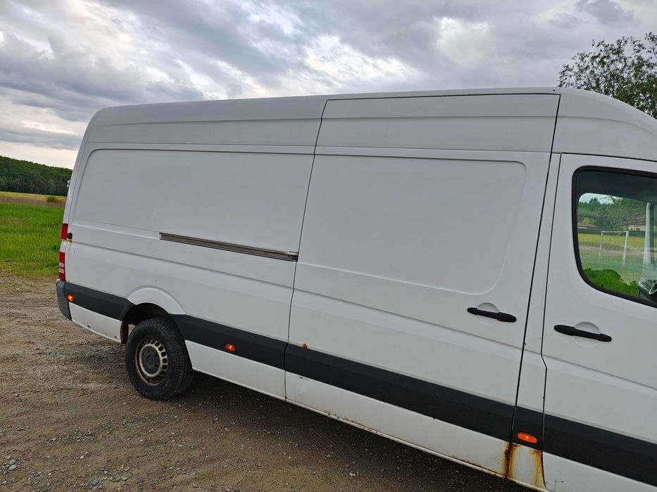 Mercedes Benz Sprinter