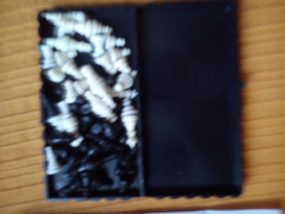 Compact Chess Set64862527314689121