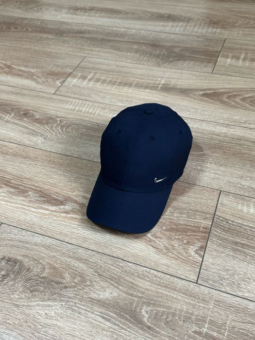 Кепка Найк Nike Metal Swoosh