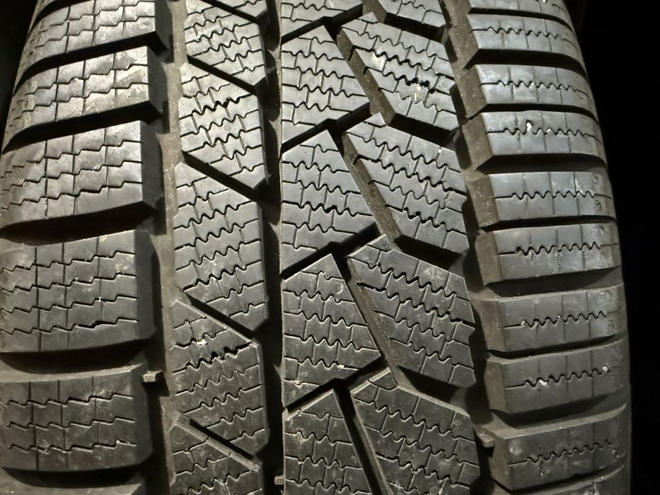 205/65 r17 Continental 4шт.