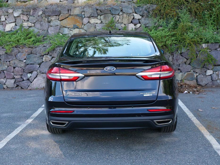 Ford Fusion Titanium      2019