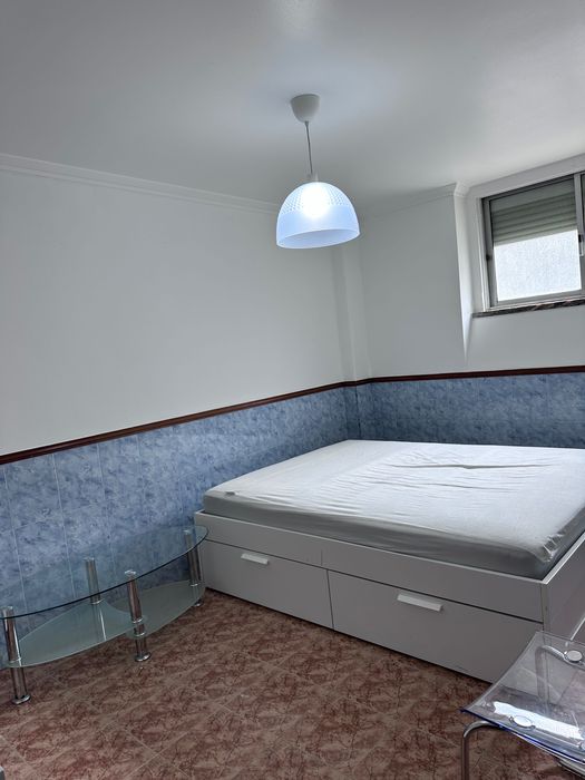 Arrendamento de quarto para casal