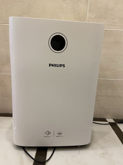 Продам Зволужувач і Очищувач повітря Philips AC5659/10