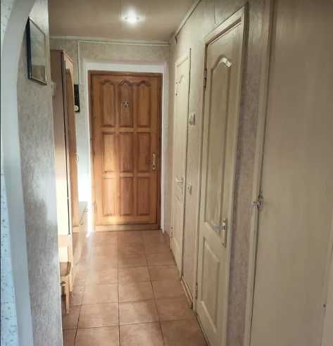 +Продам 1 ком. квартиру Нижнеднепровская 17000 дол.