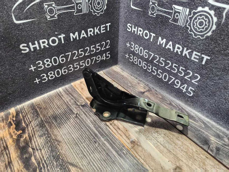 Завіса петля капота ліва сторона Hyundai Santa Fe 2 CM 2006-2012