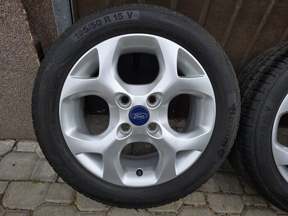 Felgi z oponami 195/50R15 Ford Fiesta 4x108 B max Fusion Focus KA+