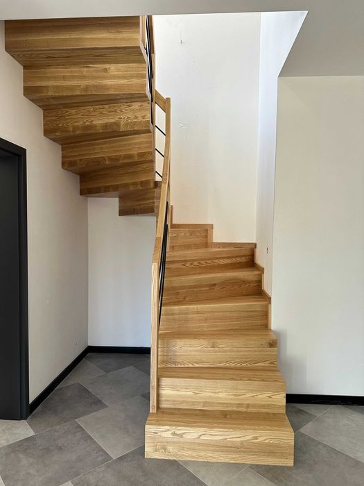 Schody DYWANOWE samonośne WARSZAWA i okolice