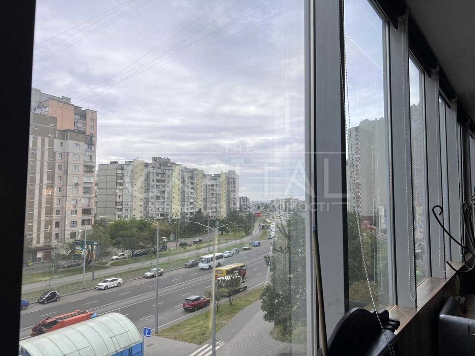 Продаж приміщення, ТЦ Корал, Деснянський р-н