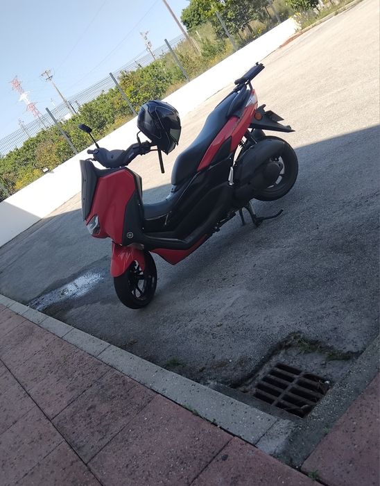 Yamaha Nmax125 Moto