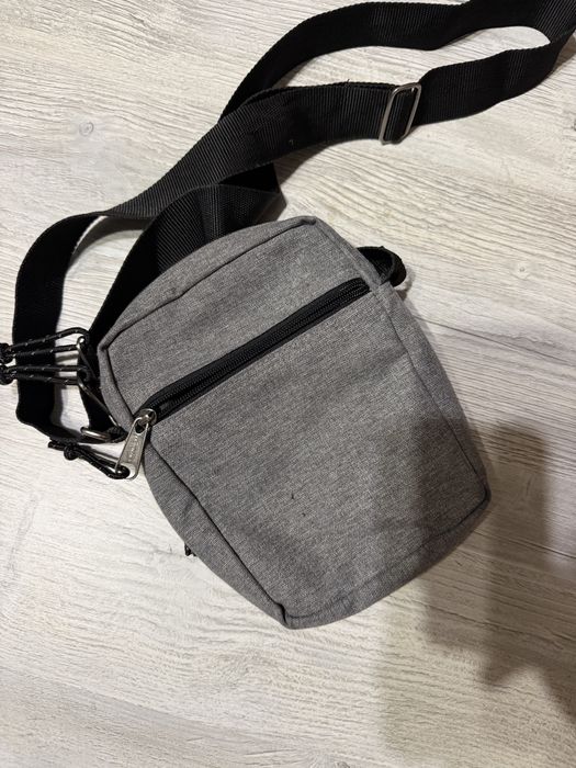 Сумка месенджер Eastpak оригінал
