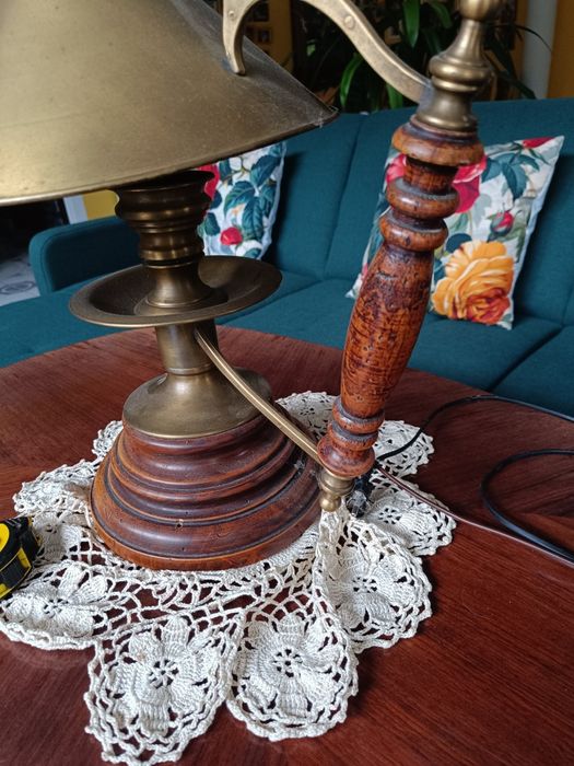 Lampa stołowa metal z drzewem