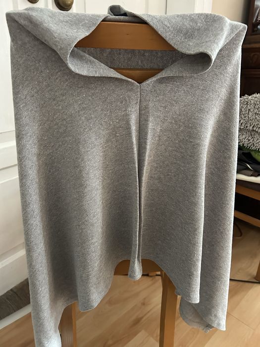 Poncho typu golf kaptur szal