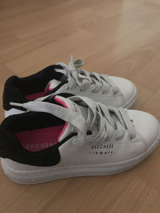 Tenis sketchers menina 34