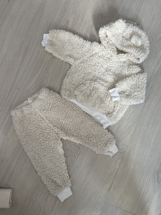 Костюми на 9-12м.