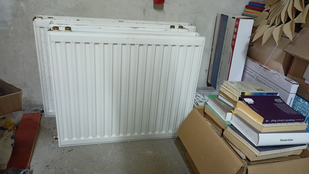 Kaloryfer, grzejnik szer 80/60 cm