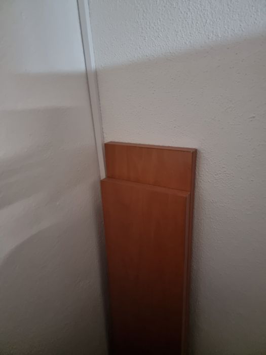 Móvel sala de cerejeira com cristaleira