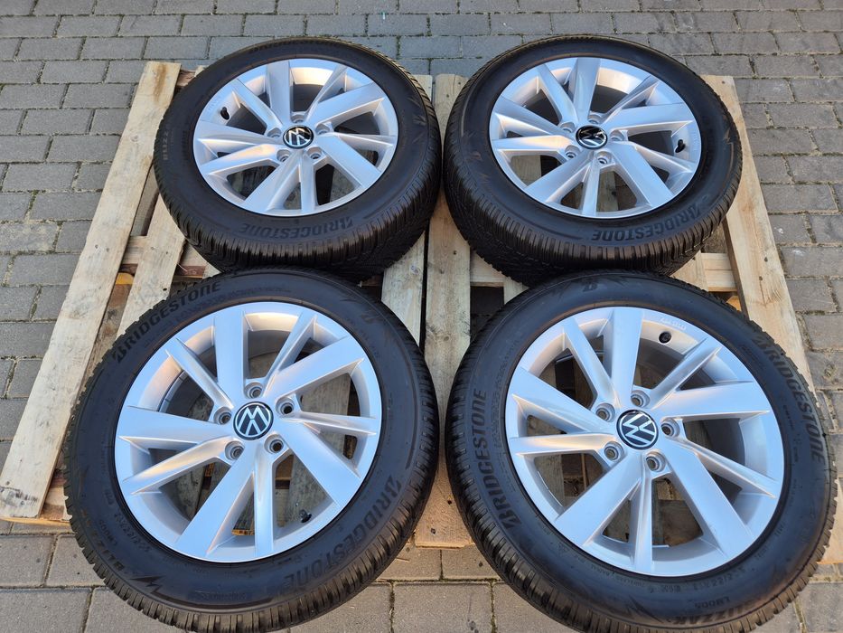 Alufelgi VW Golf 5 6 7 Caddy Jetta Turan  Zimowe 205/55/16 Bridgestone Oryginalne Jak nowe