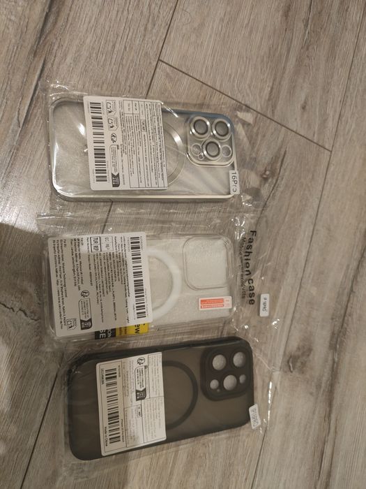 Sprzedaję etui do iPhone 16 pro