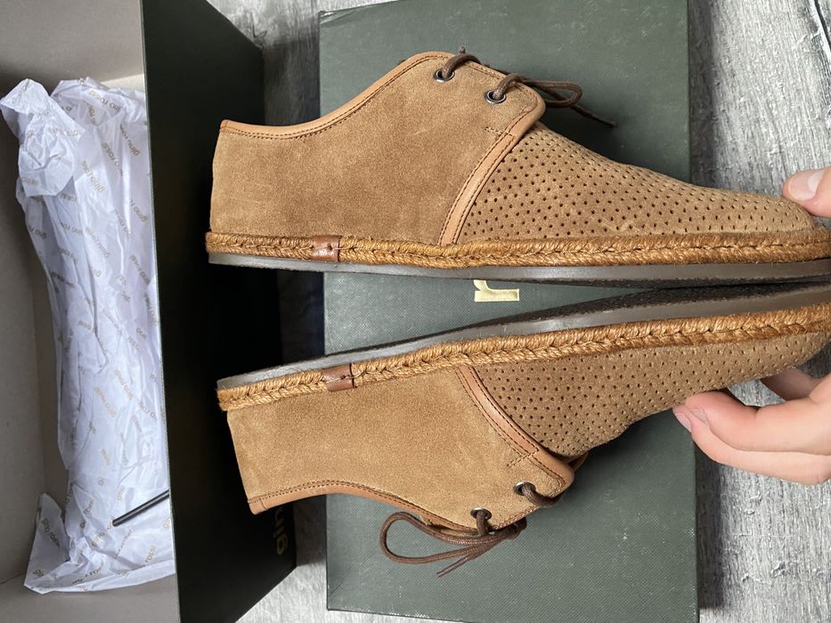 Nieużywane, eleganckie, przewiewne buty „Gino rossi” rozmir 40.