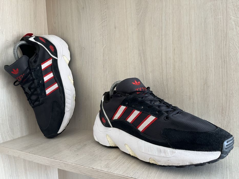 В ідеалі 41 розмір кросівки Adidas ZX22 оригінал