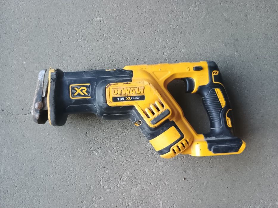 Piła szablasta DeWalt DCS 367 18 V bezszczotkowa