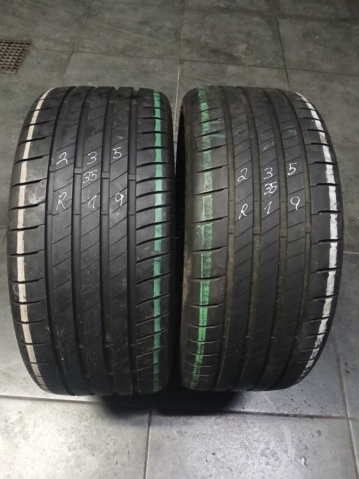 2 pneus 235 35 r19 bridsgestone