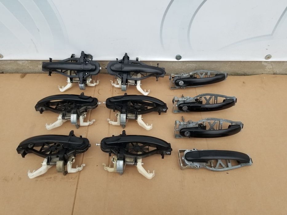 Ручка двери VW Caddy Touran 04- Разборка